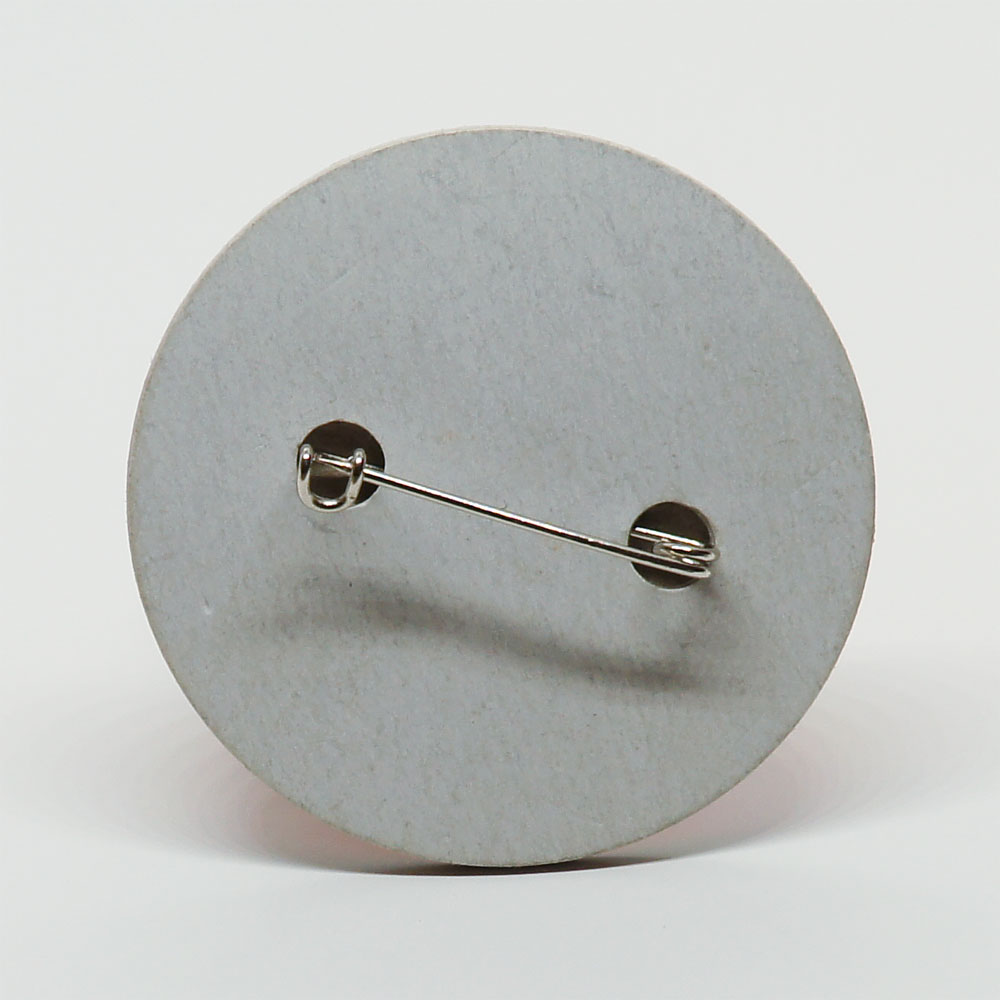 Ökobutton aus Pappe mit Nadel
