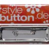 rechteckiger Button 70 x 25 mm mit Sicherheitsnadel