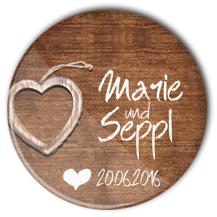 Hochzeit Button Anstecker Wooden Heart Bestseller: Holzstruktur, Herz und personalisierter Aufdruck