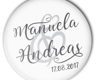 Hochzeit Anstecker Lovely Wedding mit Name und Datum personalisiert