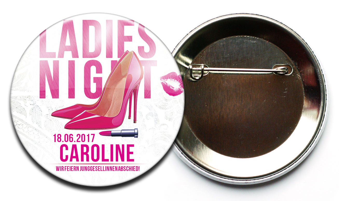 JGA Frauen Accessoire Button 22 pink mit Name und Datum Sicherheitsnadel