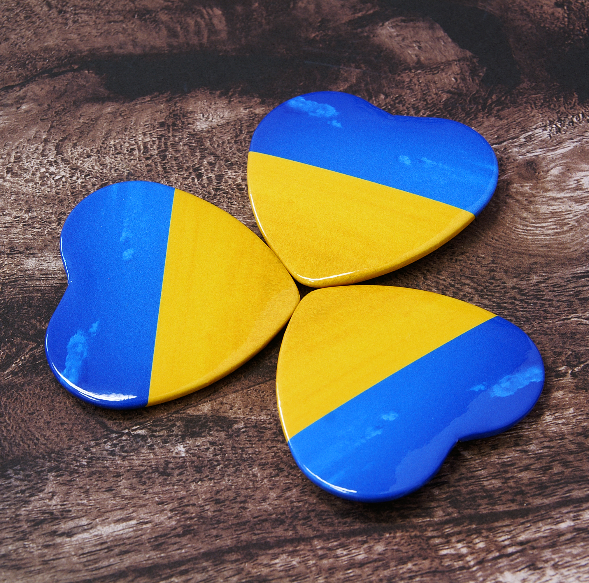 3 Herzbuttons Ukraine