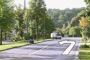 Anfahrt von Dresden Richtung Freital: vor dem Tunnel links abbiegen